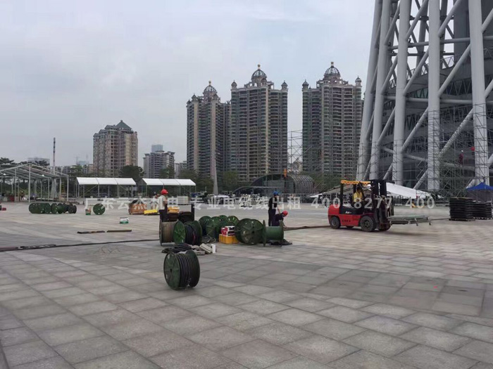 廣州塔臨電施工中 